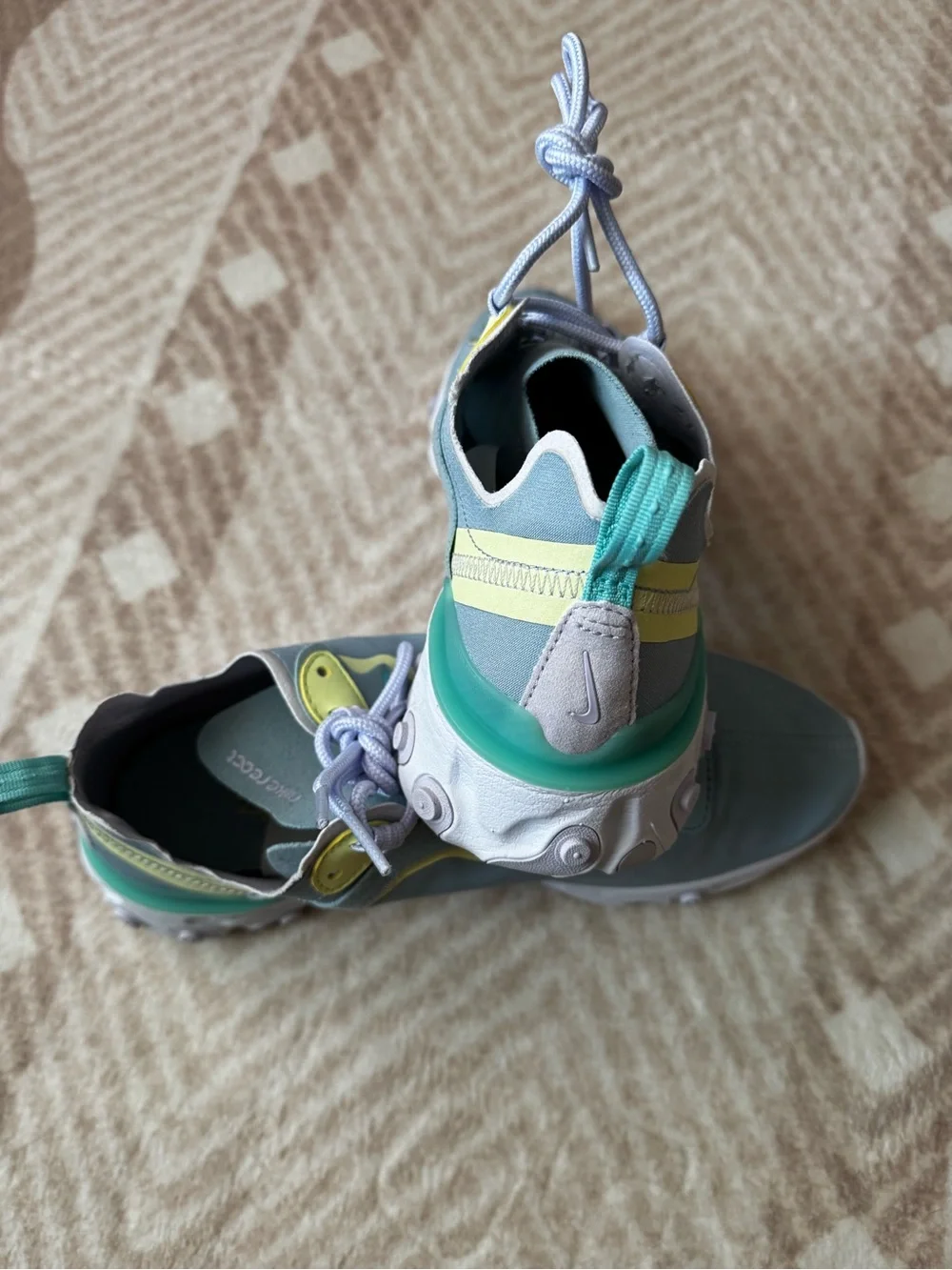 Nike light gray